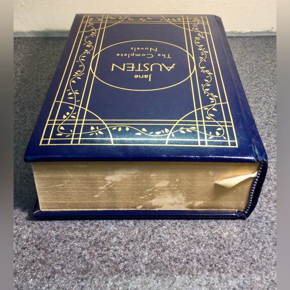 Jane Austen - The Complete Novels - Vintage 1981 Leather Bound Gilded Edge Book - Picture 8 of 10